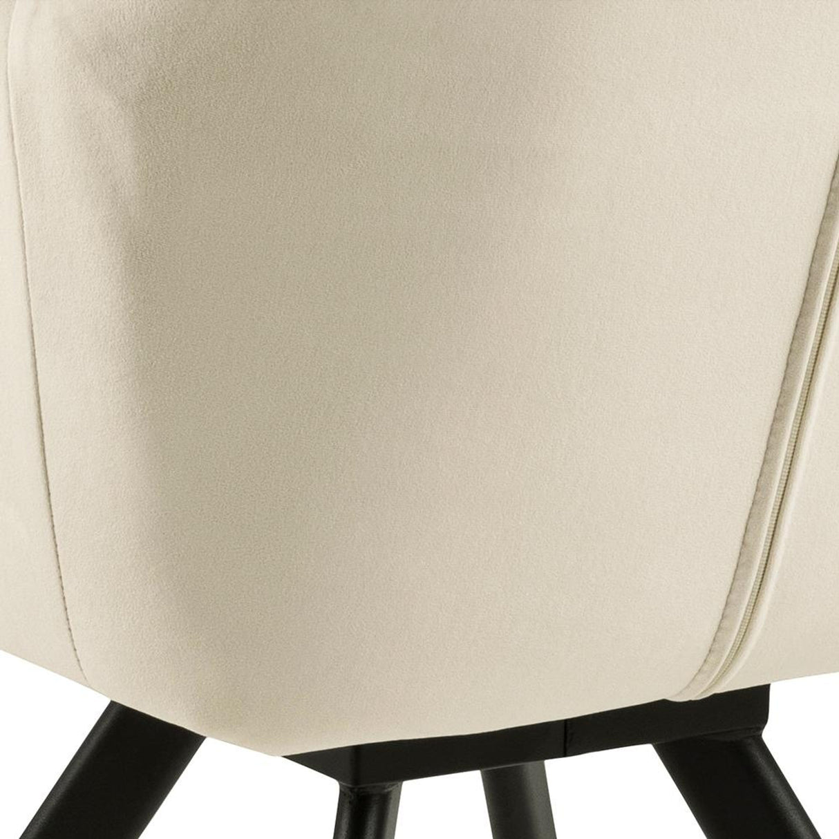 Katie Karmstol Vic tyg Sand