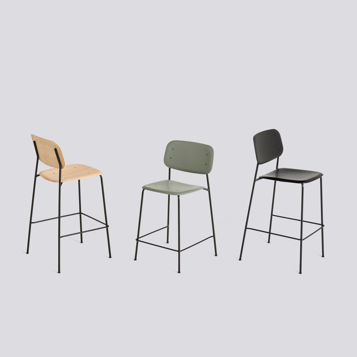 Soft Edge 90 75 cm Barpall Black – ekfaner med vattenbaserad lack
