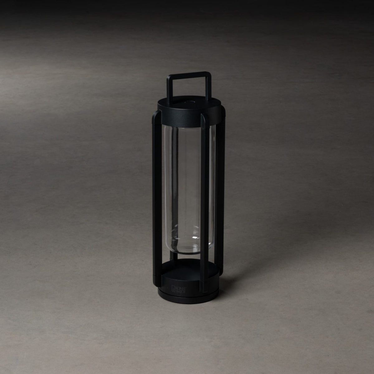 Otranto USB Svart Dimbar Lanterna