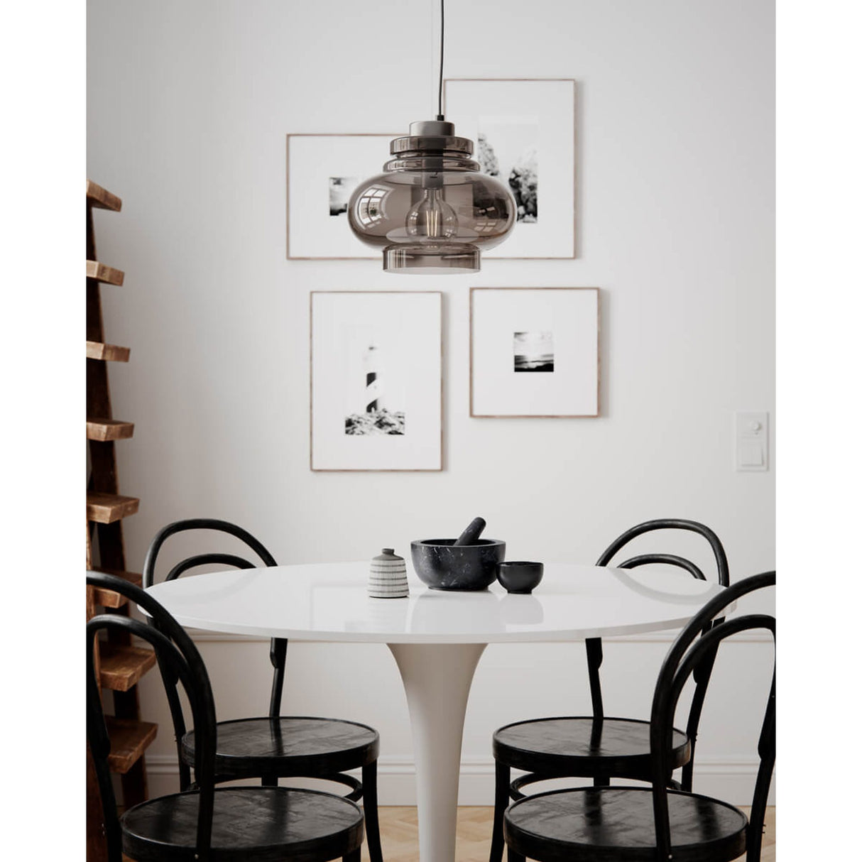 Dolores Taklampa Grå