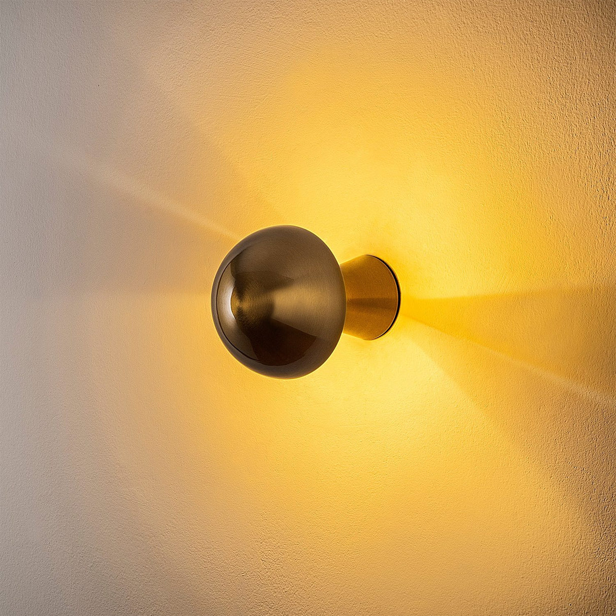 Cajo Vägglampa Guld 12 cm