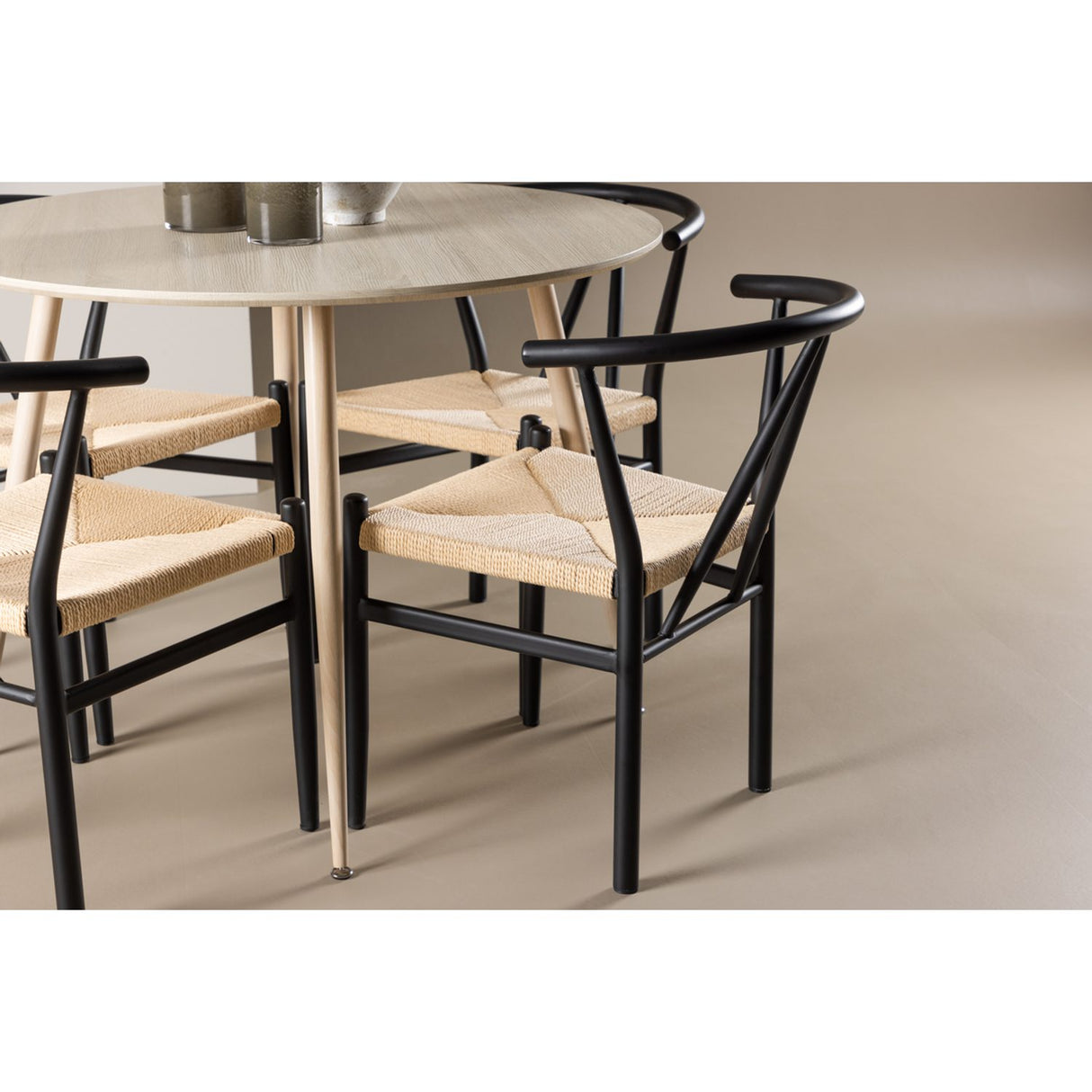 Plaza, Alfons Rund matgrupp Svart, beige, Vitlaserad, ⌀100