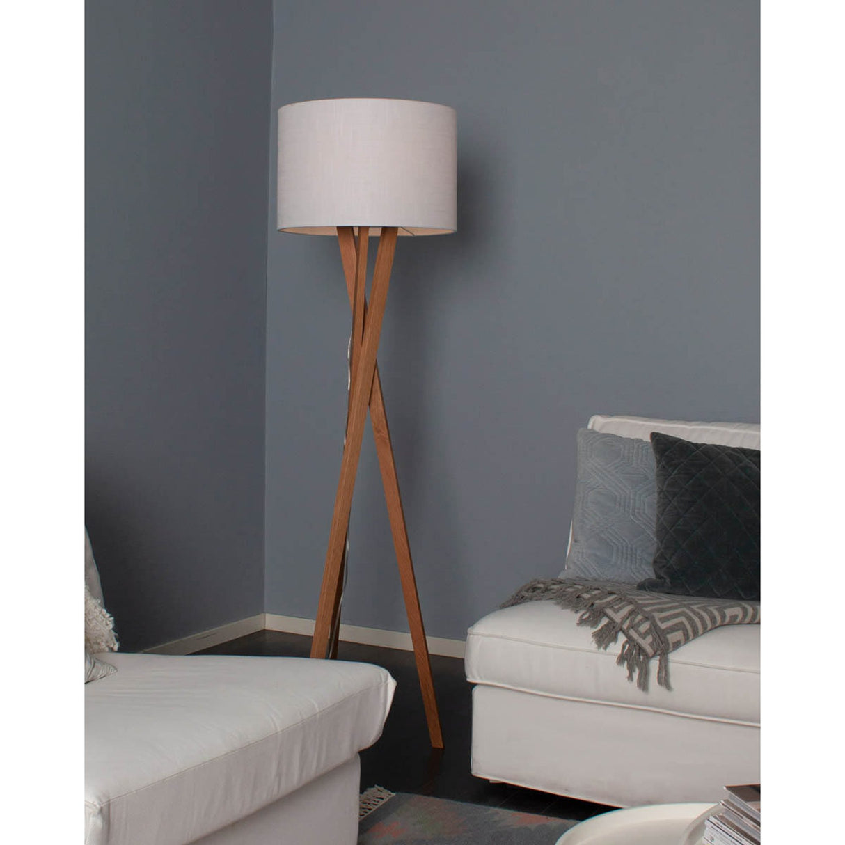 Vega Golvlampa Ek vaxad