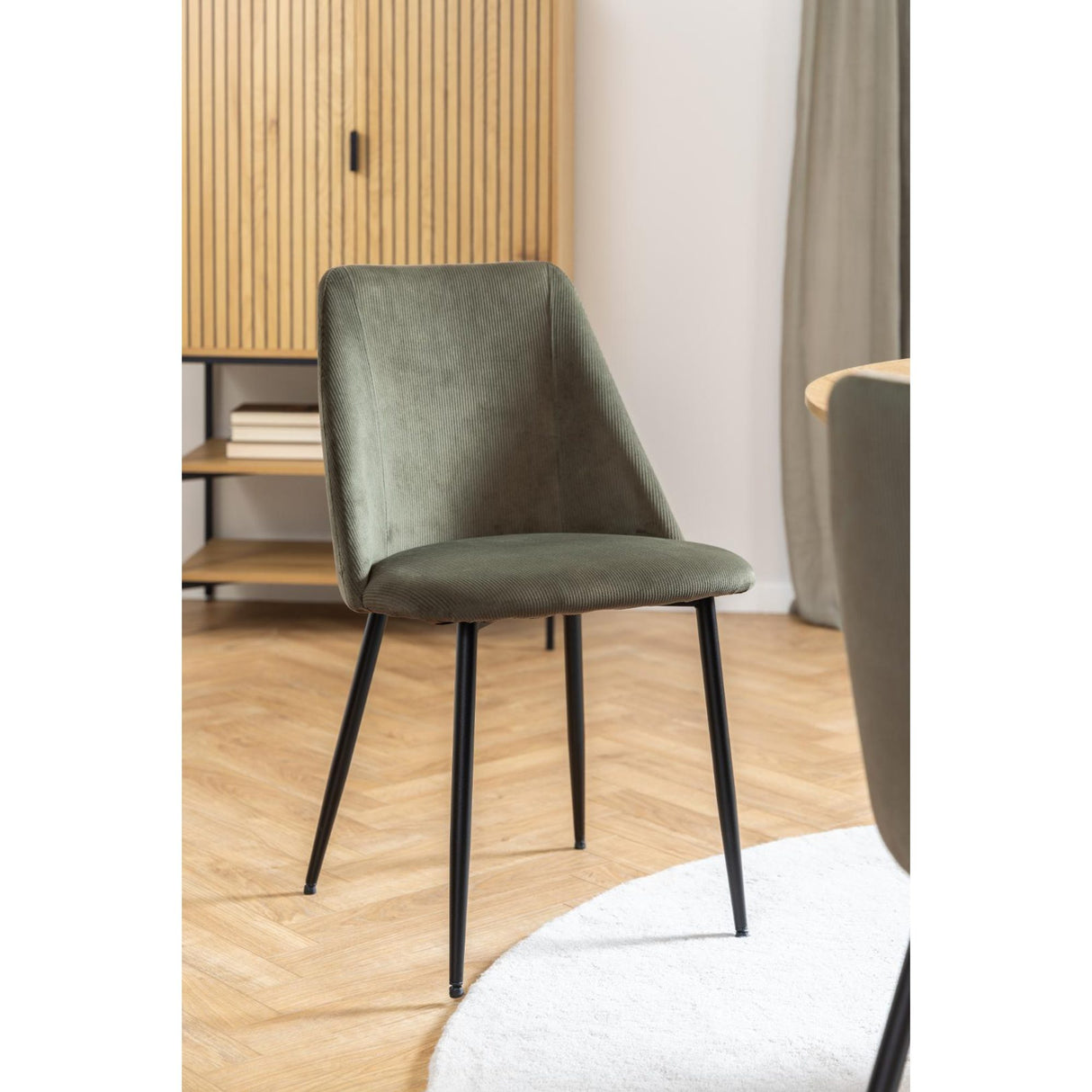 Courtney Matstol Loyd tyg Olivgrön