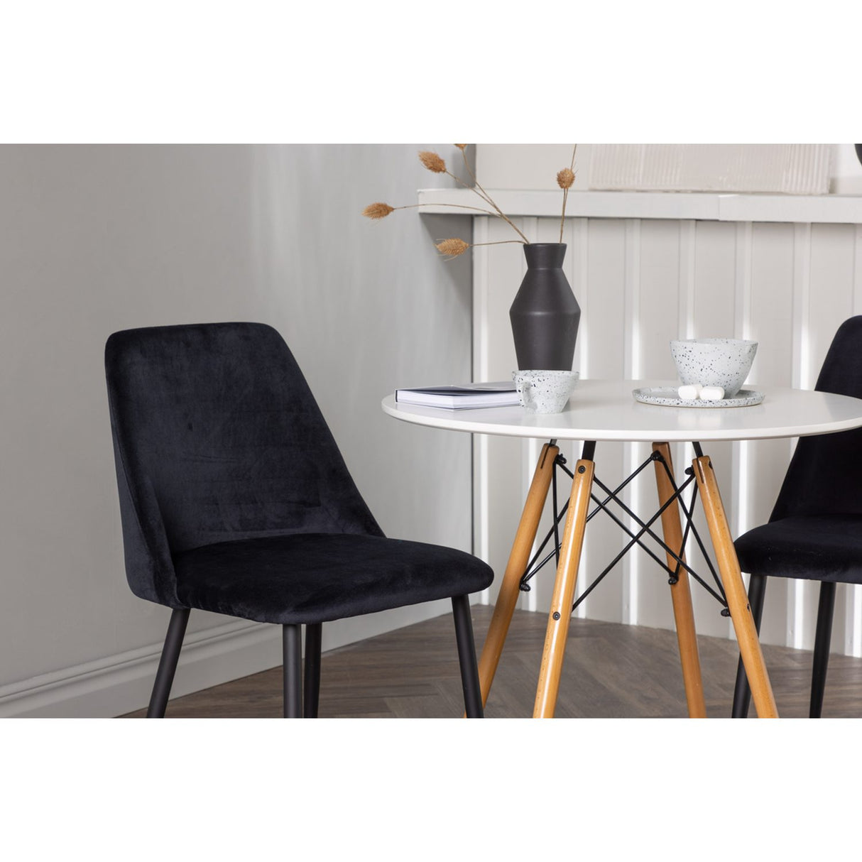 Danburi, Night Rund matgrupp Svart, Vit, ⌀60