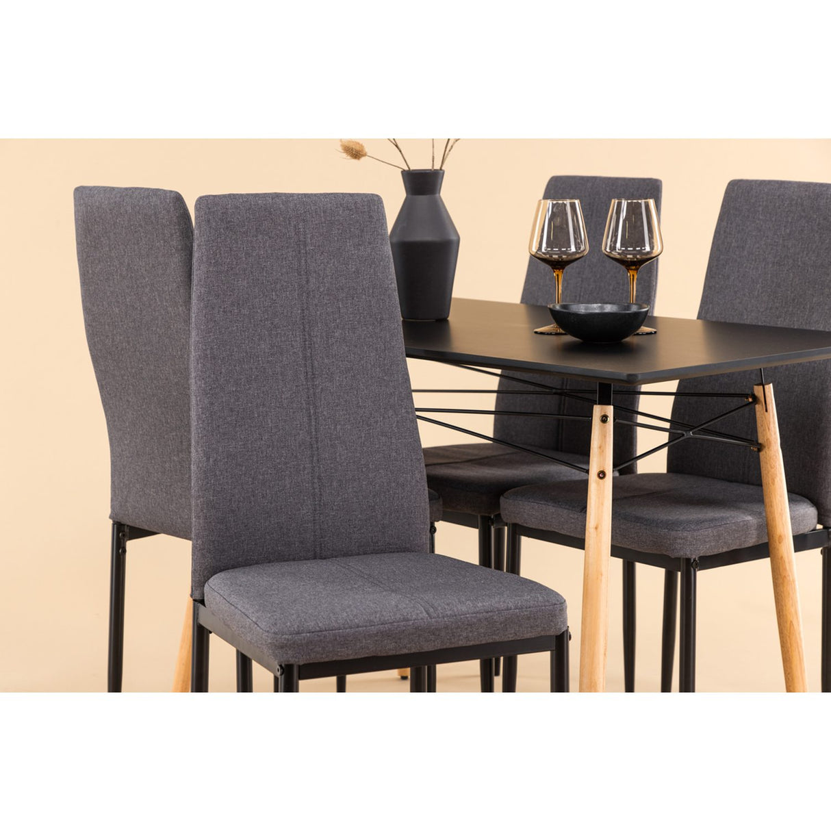 Danburi, Petra Rektangulär matgrupp Svart,Mörkgrå, Svart,Natur, 120 x 60