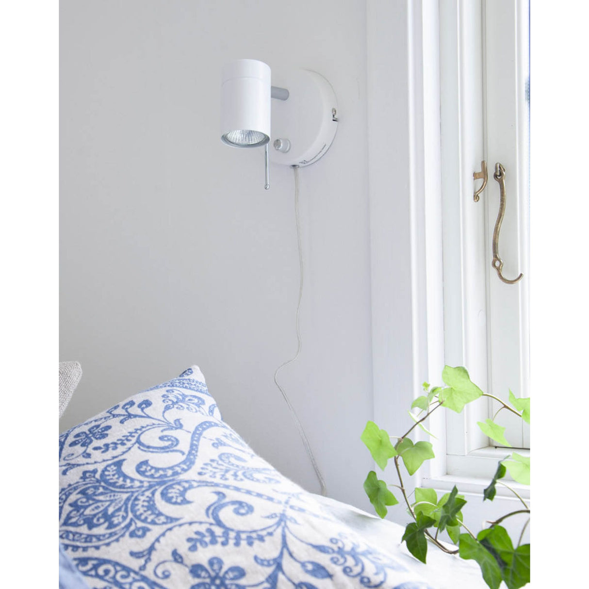 Correct Vägglampa Vit