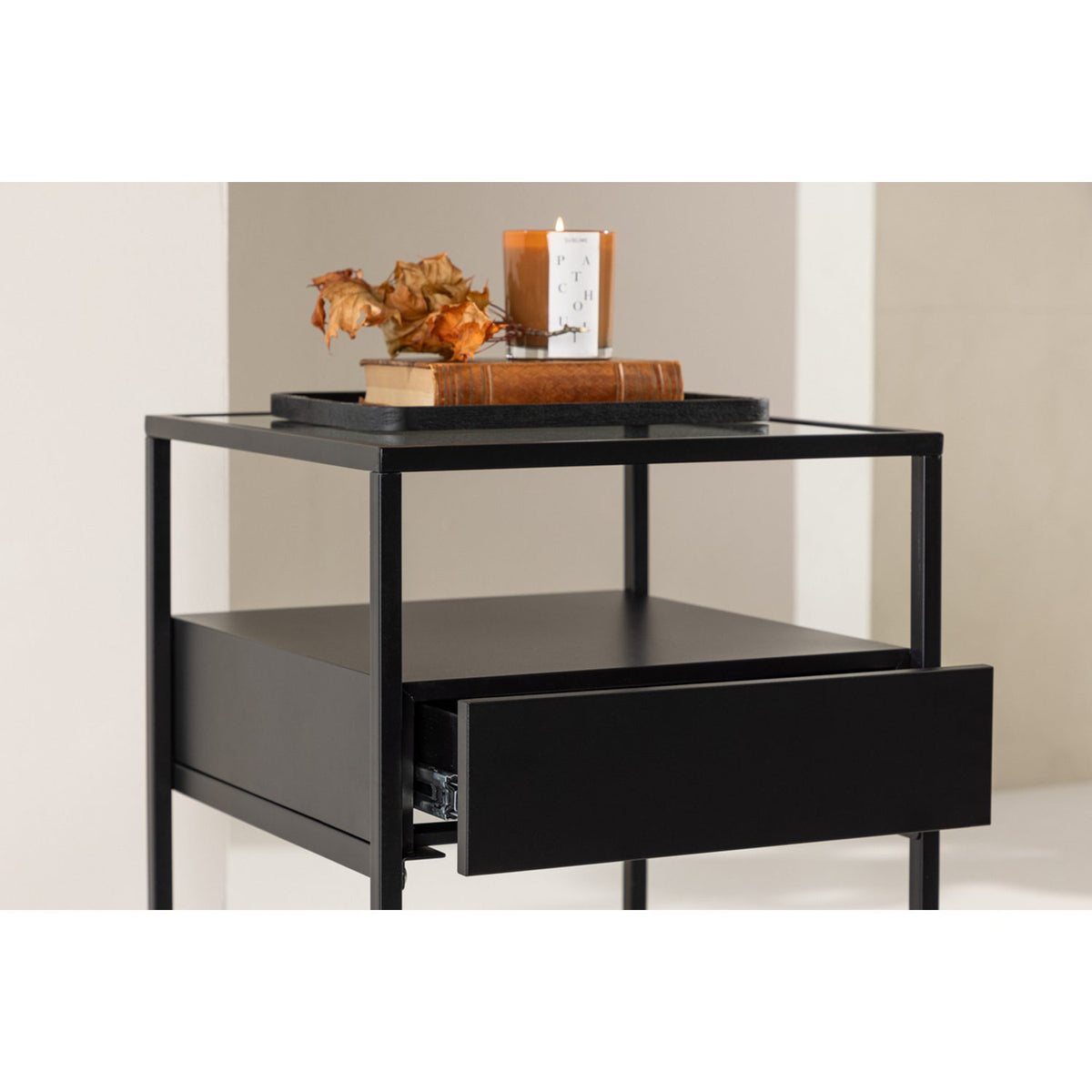 Fortaleza Sidobord Svart