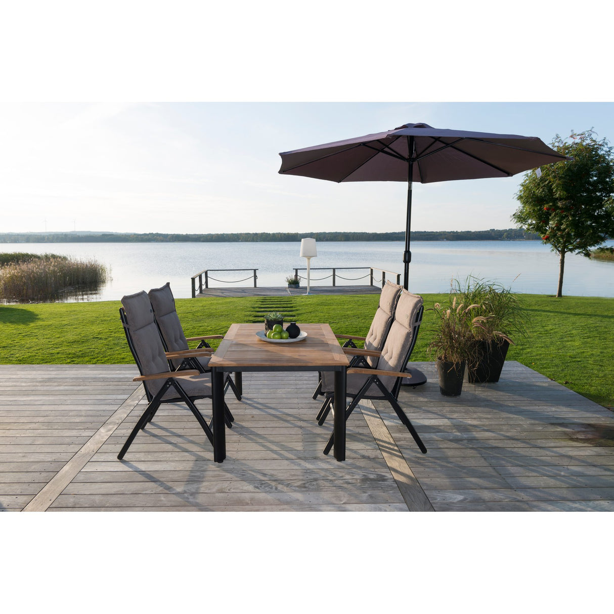 Nydala Utebord 96x150/200 cm Svart/Teak