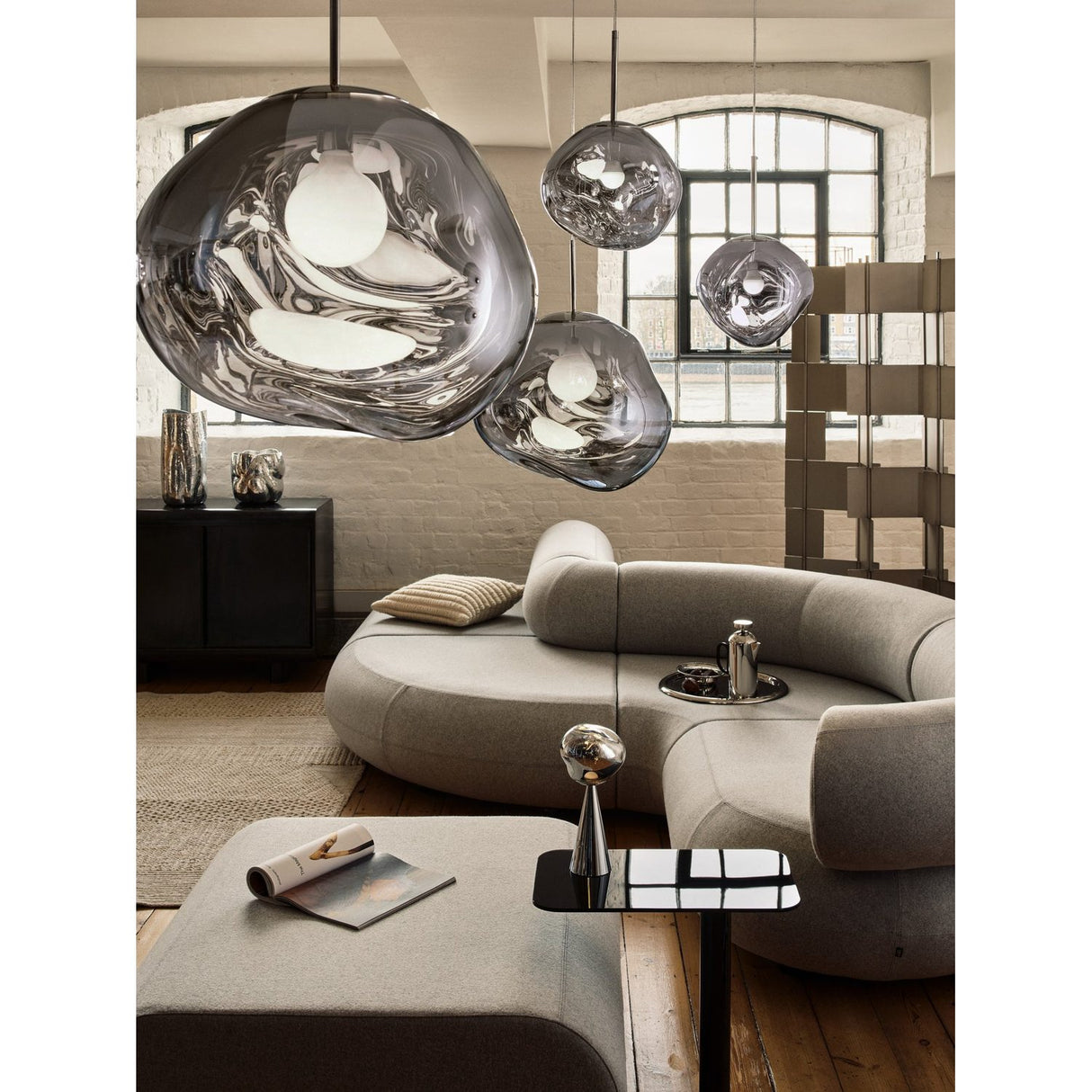 Melt Large Rund Pendelsystem LED Silver