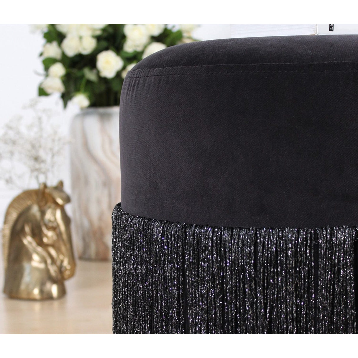 Graz (45 x 47 cm) Sittpuff Svart