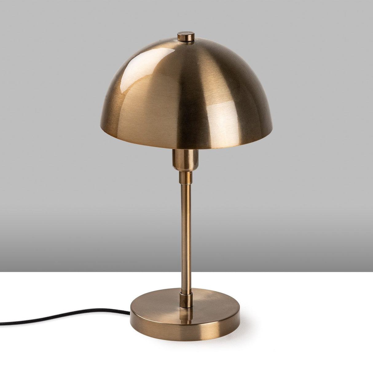 Lusaka (20 x 35 cm) Antik Bordslampa