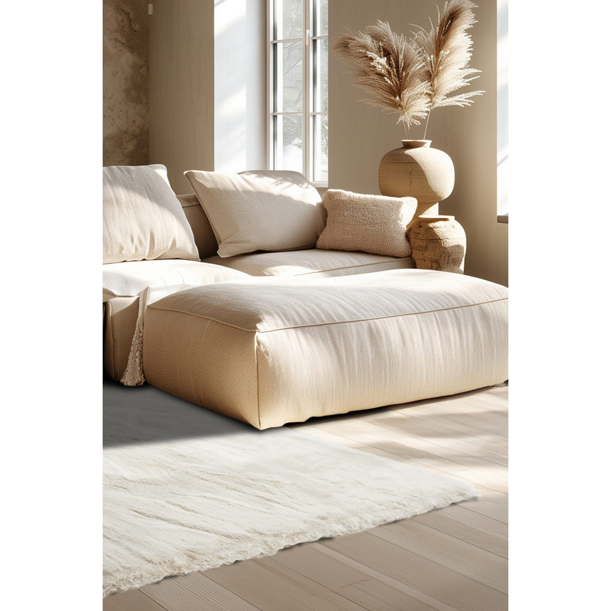 Judit Ryamatta Offwhite