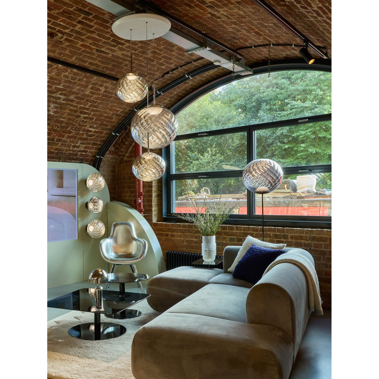 Whirl Trio Round Pendelsystem LED Silver