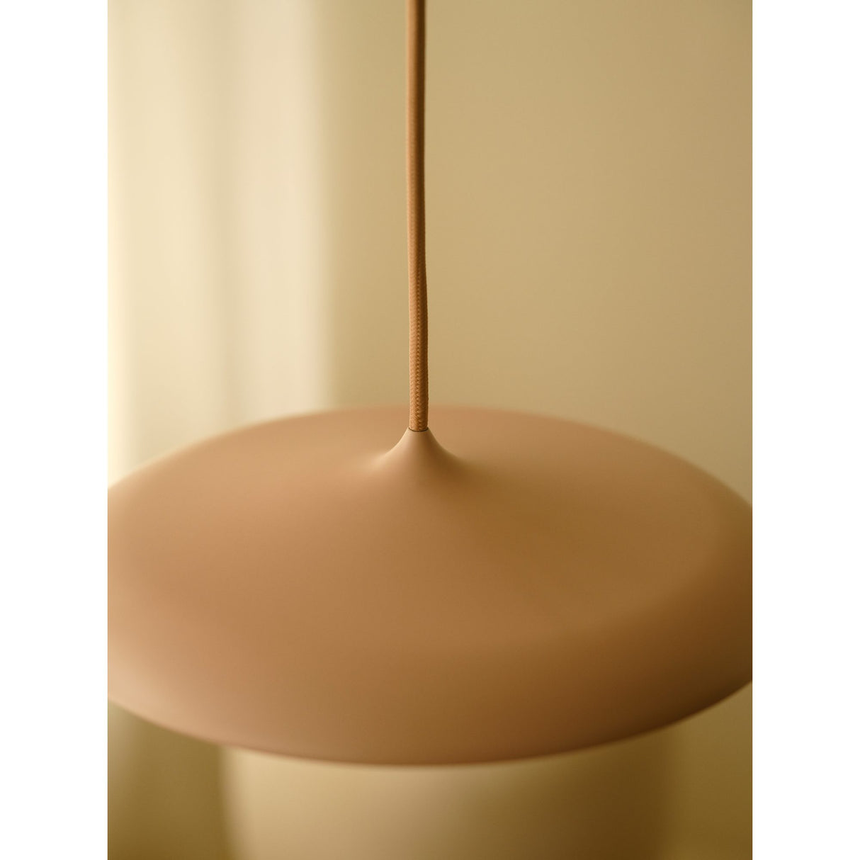 Artist Taklampa Puderrosa, 25 cm