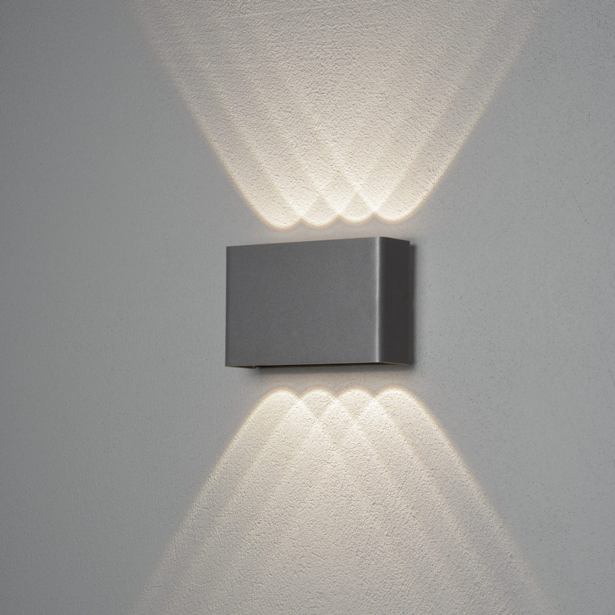 Chieri 2x4 HP-LED Vägglampa Ute Mörkgrå