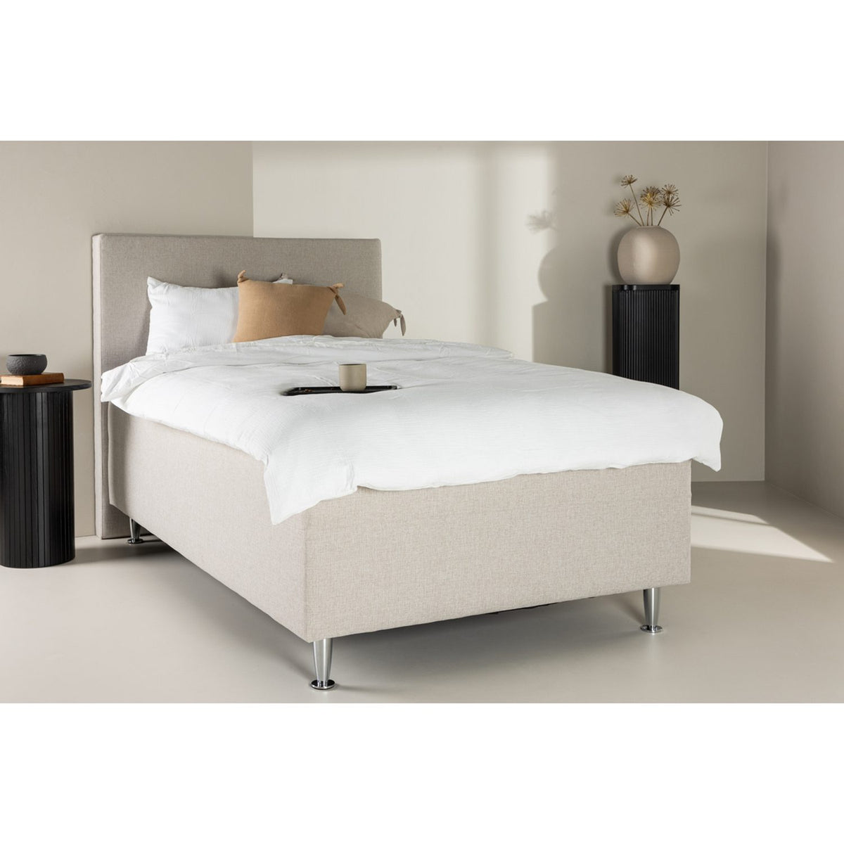 Mesa Enkelsäng Beige