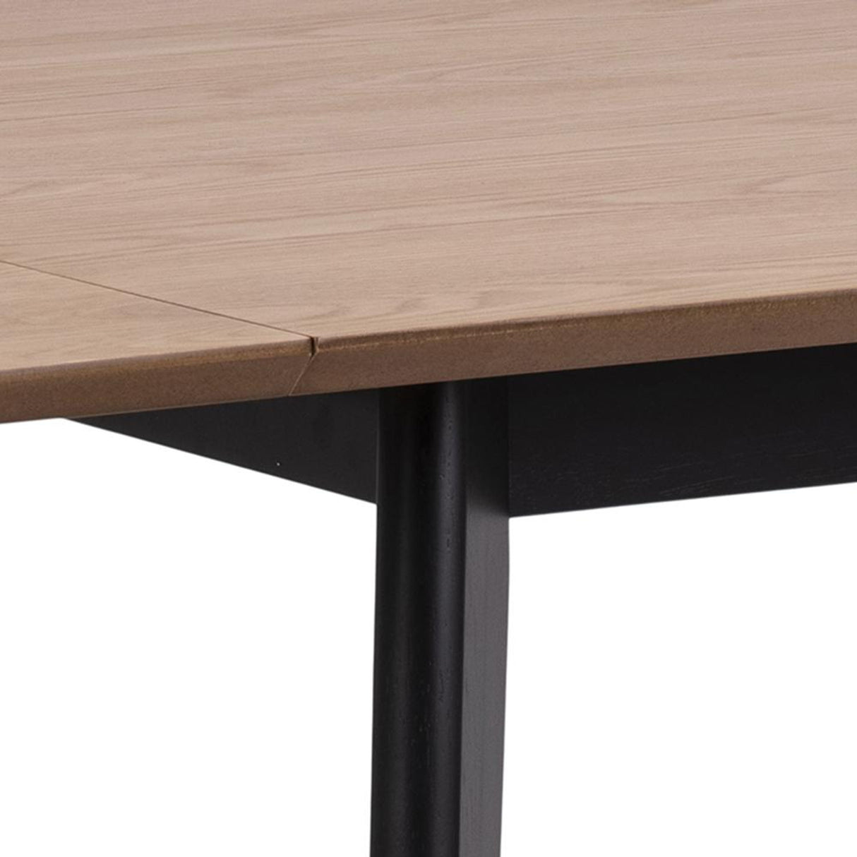 Alba  Matbord 80x80/120 cm Ek/Svart