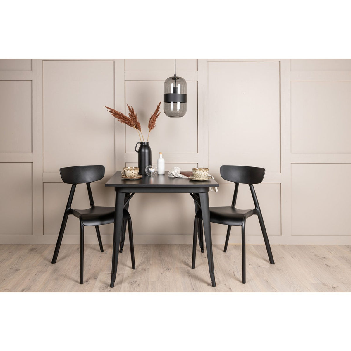 Tempe, Ursholmen Rektangulär matgrupp Svart, Svart, 80 x 80