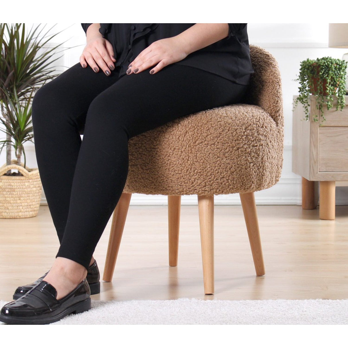 Suva (46 x 64 x 46 cm) Sittpuff Kaffe