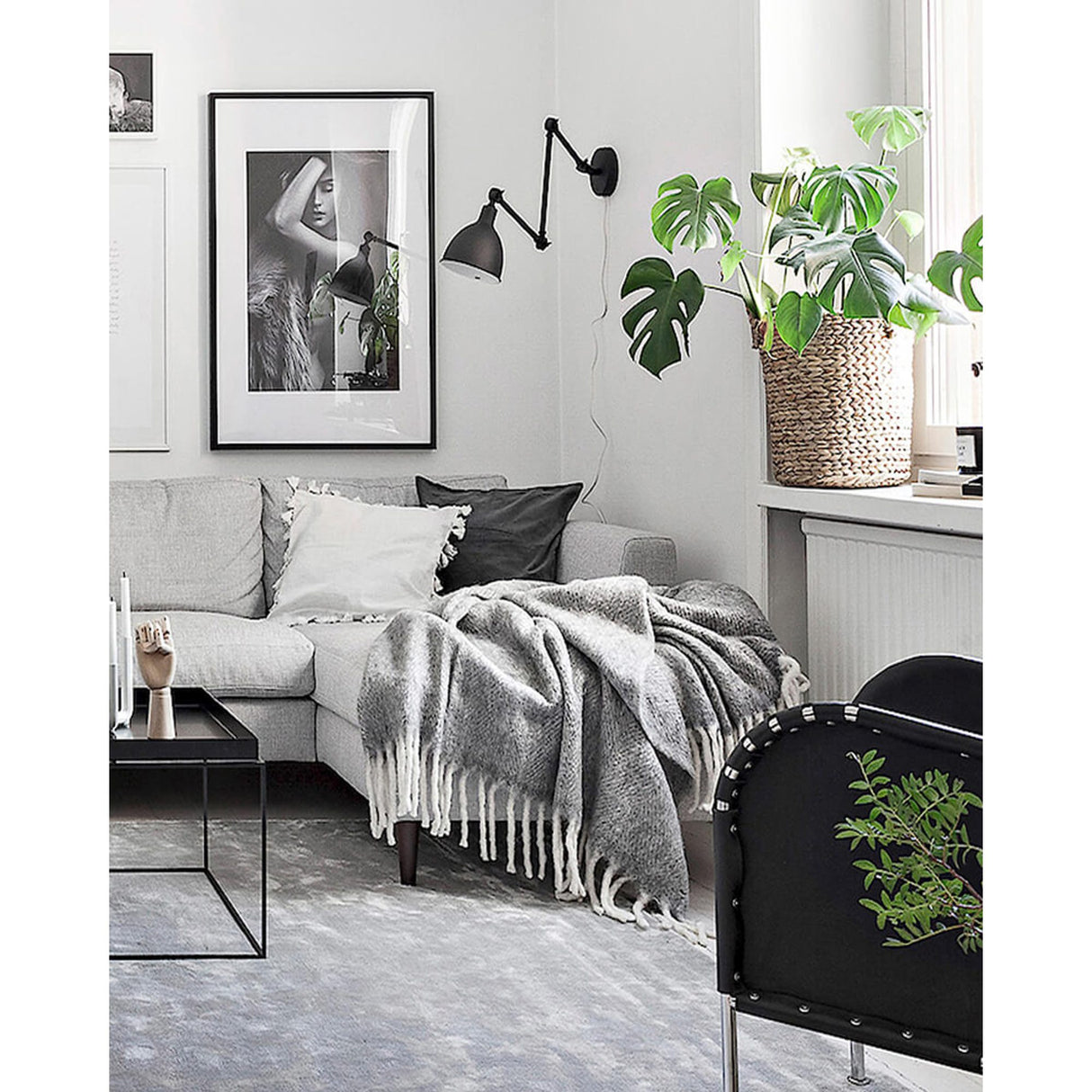 Bazar Vägglampa Sandsvart