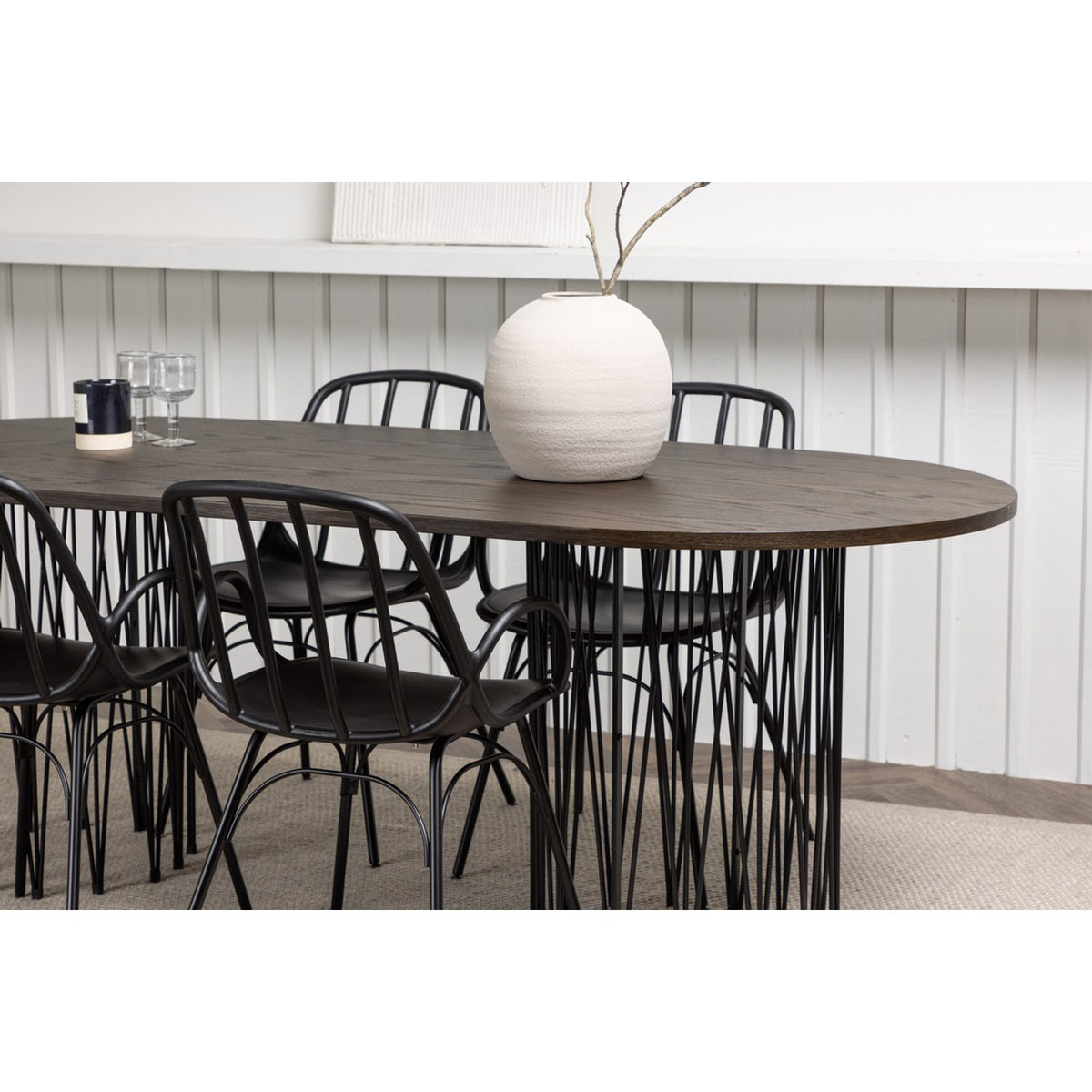Stone, Dyrön Oval matgrupp Svart, Svart, mocka, 220 x 100