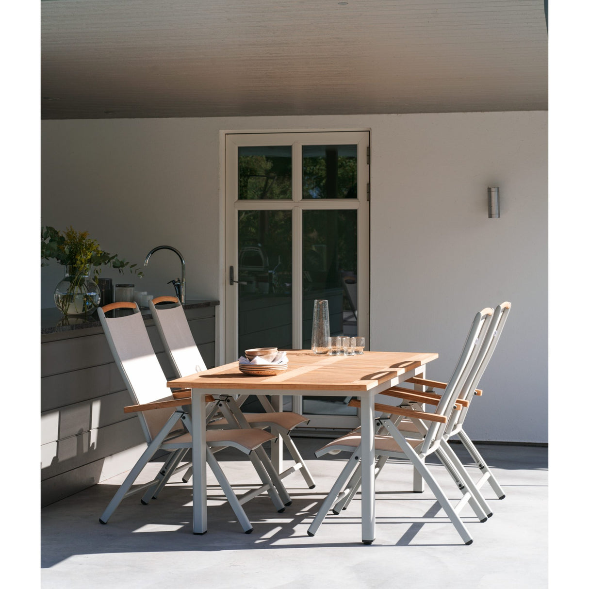 Lyon Utebord 92x194-252 cm Light Grey/ Teak