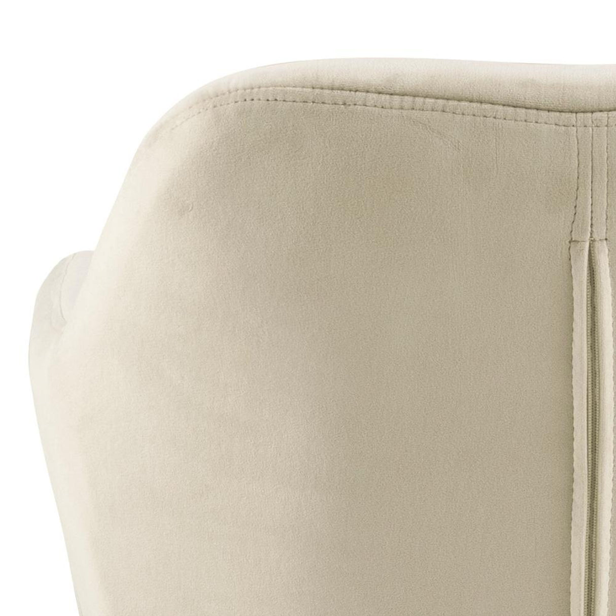 Katie Karmstol Vic tyg Sand