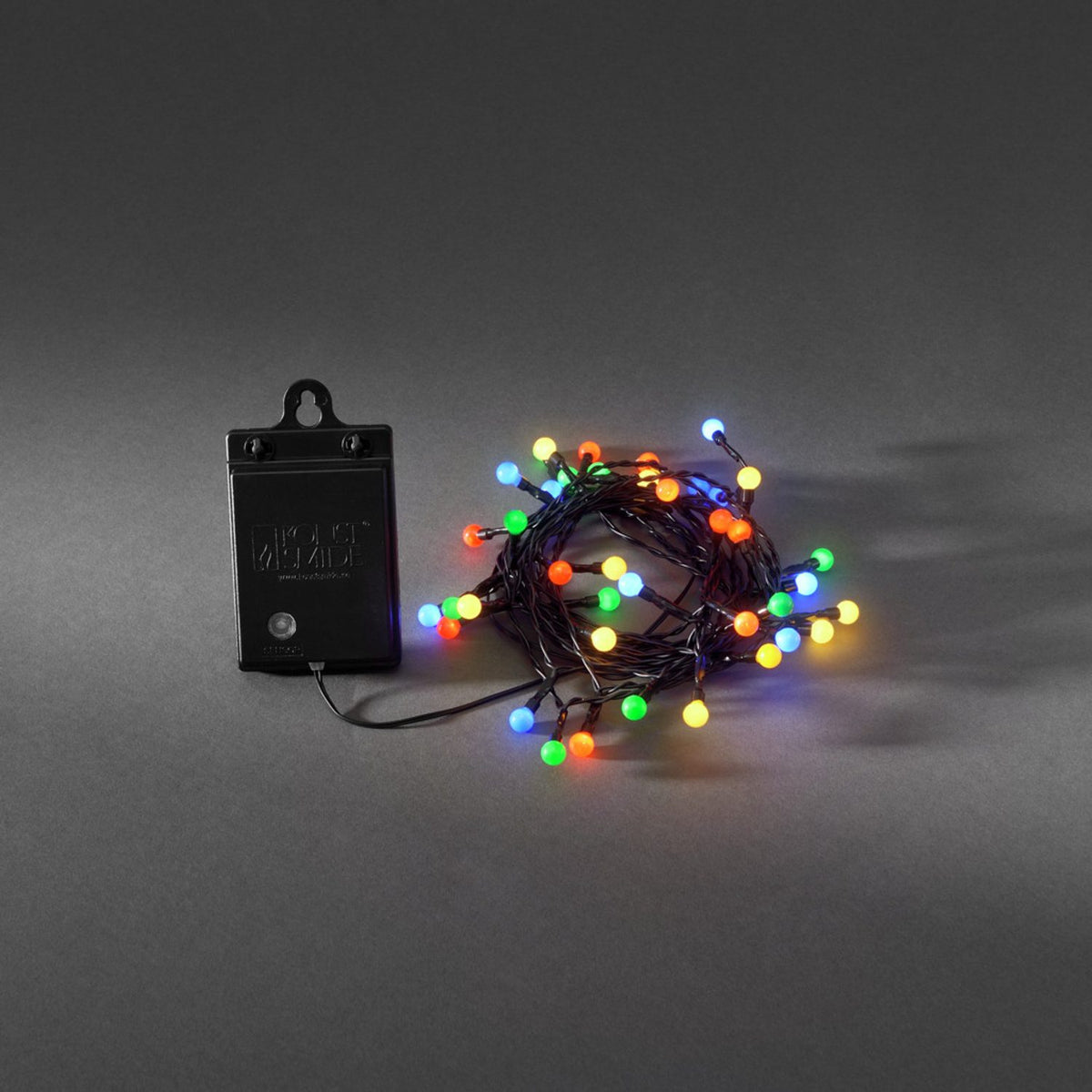 LED Skymningssensor och timer 6/9h Ljusslinga Ute Färgad/Svart Kabel, 40 Lampor (3.9m)