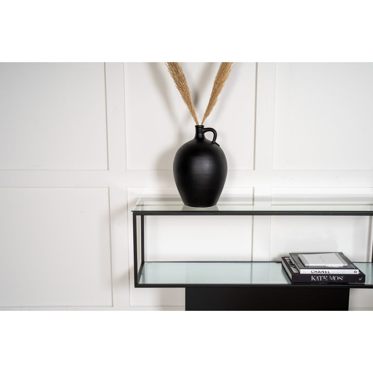 Maglehem Sidobord Svart, 74 x 130 x 35