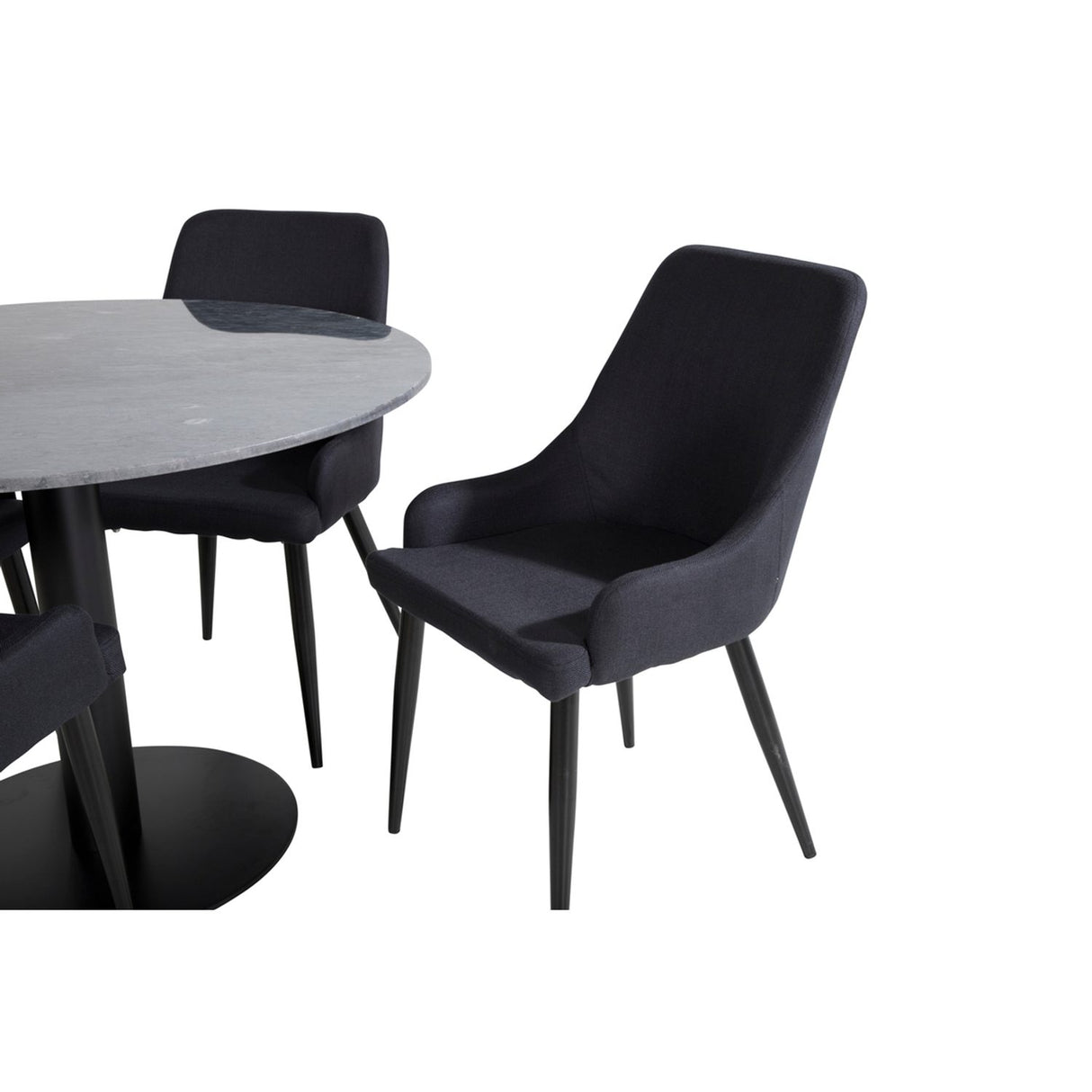 Estelle, Plaza Rund matgrupp
