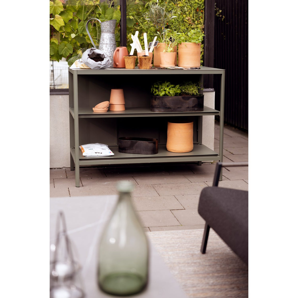 Kelia Utekök Öppna hyllor Nordic Green