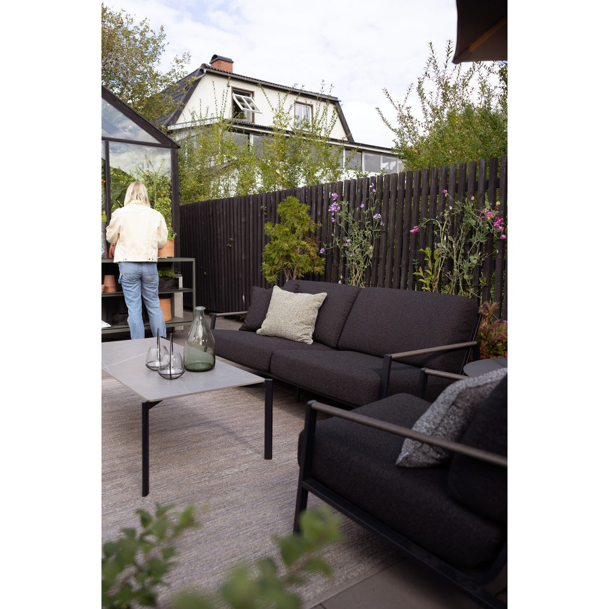Lyra 2,5-sits Soffa 193x99 cm Svart/Teddy Black