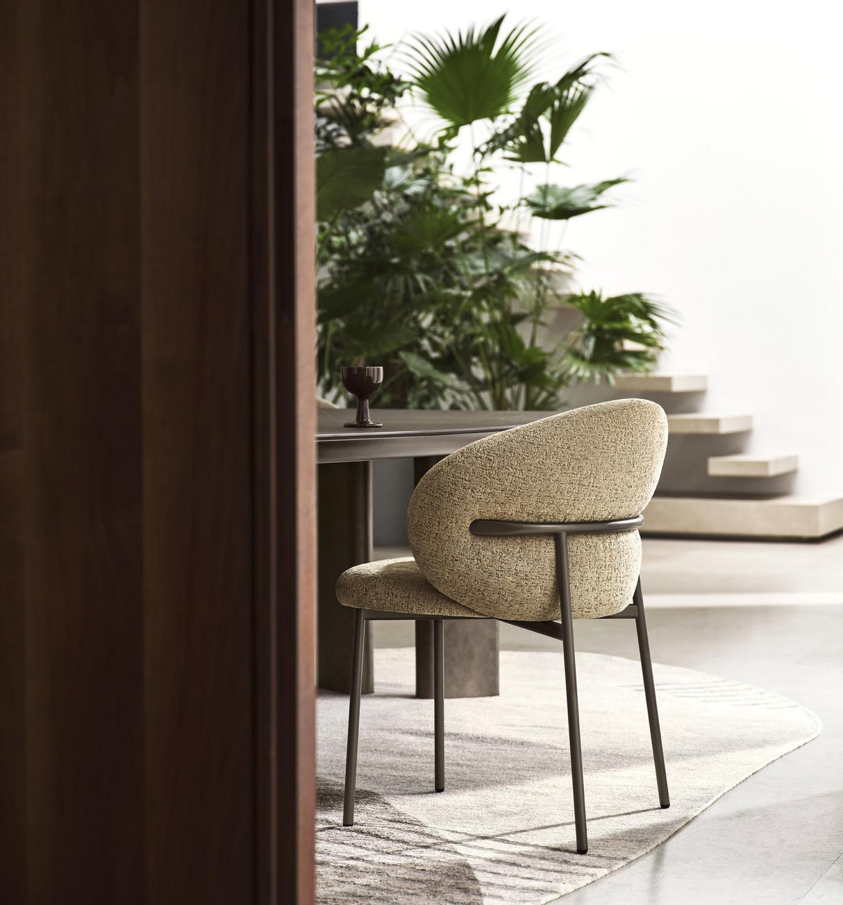 Oleandro Capsule Stol