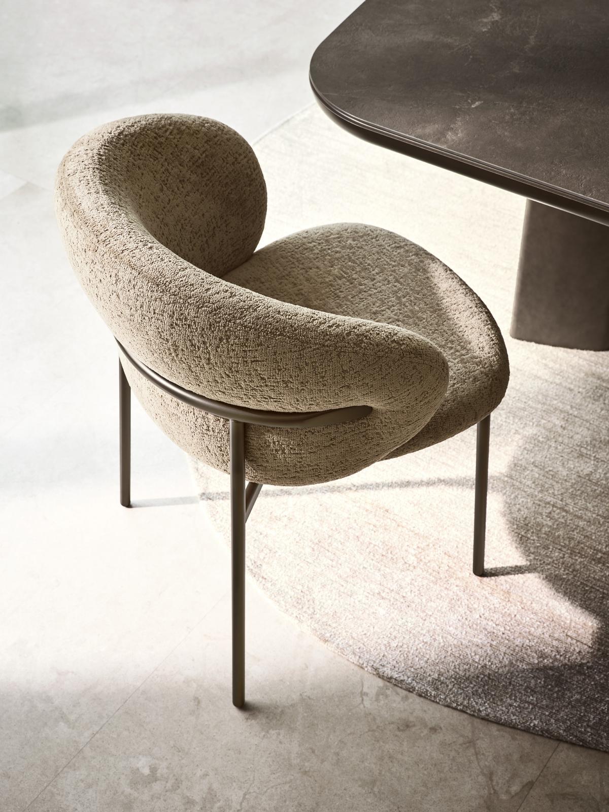 Oleandro Capsule Stol