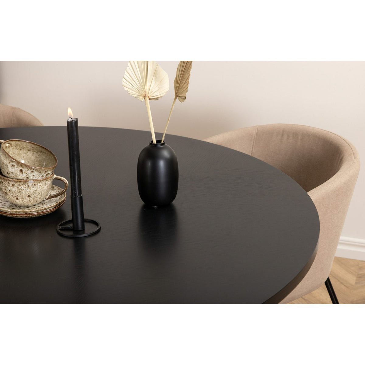 Copenhagen, Berit Rund matgrupp Beige, Svart, Svart, ⌀140