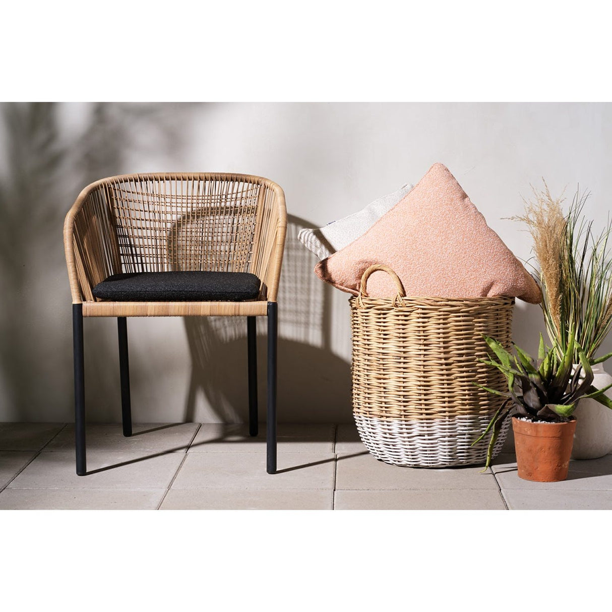 Delta Karmstol Svart/Teddy Black Natur