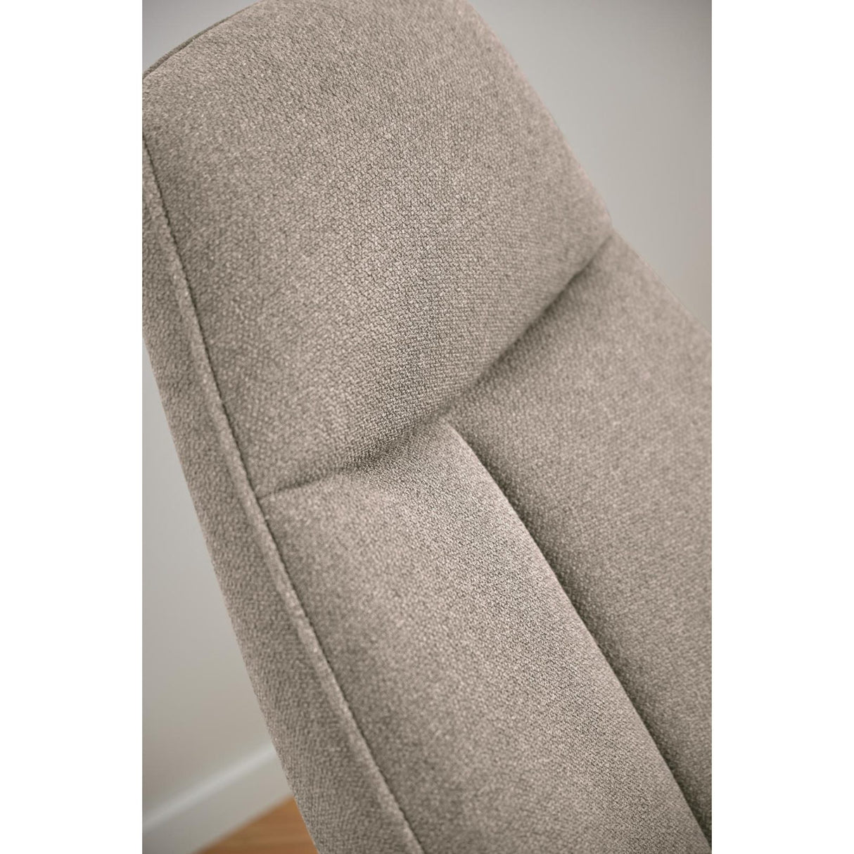 Kolding Vilofåtölj Alea tyg Beige