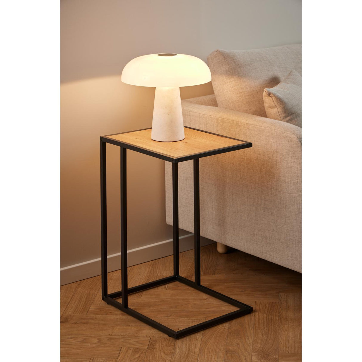 Notting Hill Sidobord 63x43x35 cm Ek