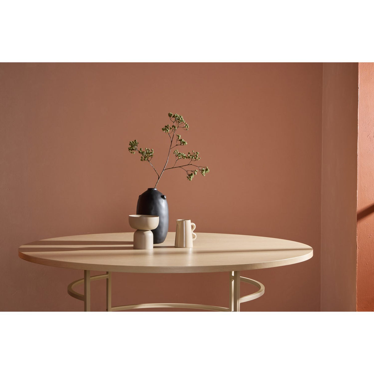 Köpenhamn Runt matbord Beige, vitlaserad, MDF, ⌀140