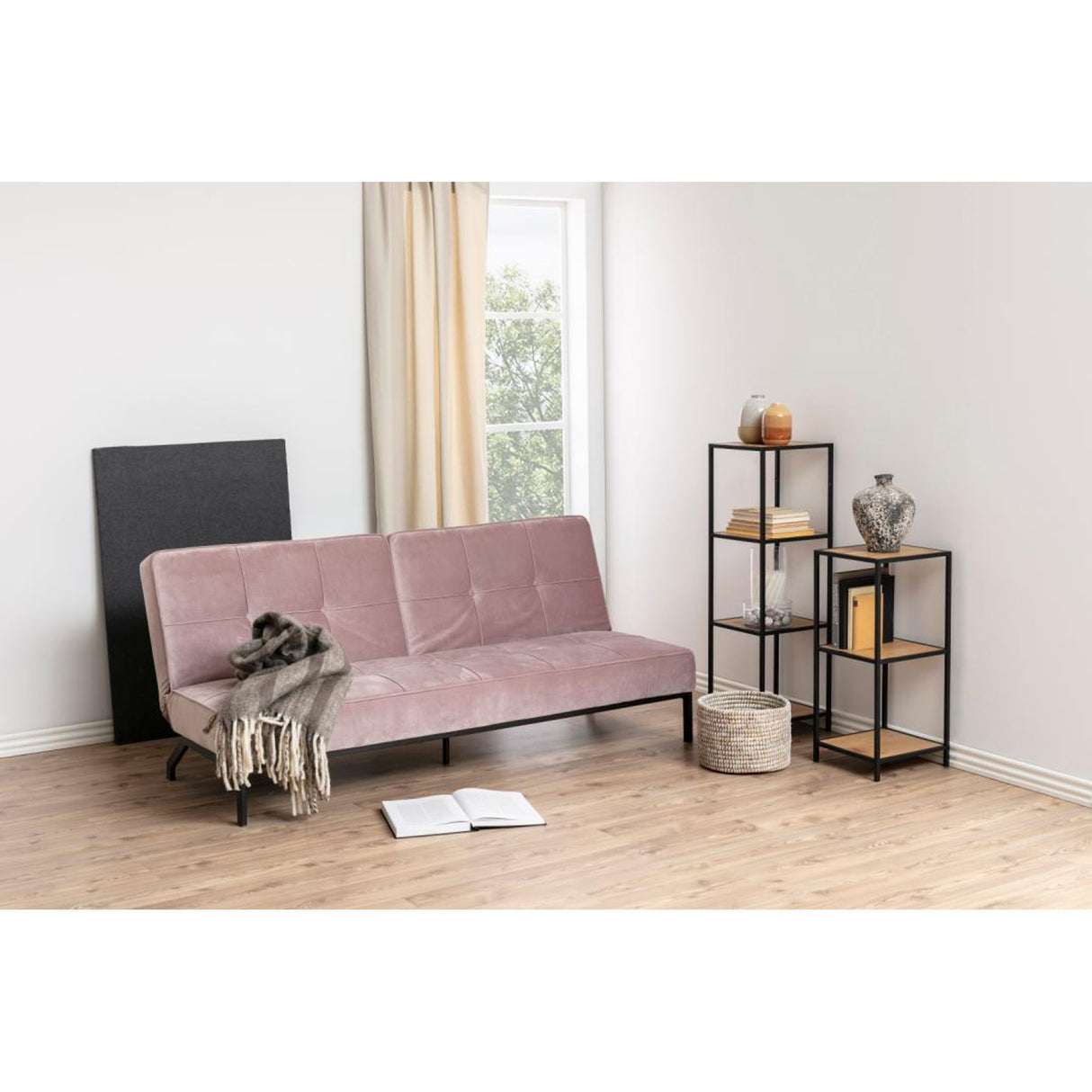 Notting Hill Bokhylla 119x35x37 cm Ek