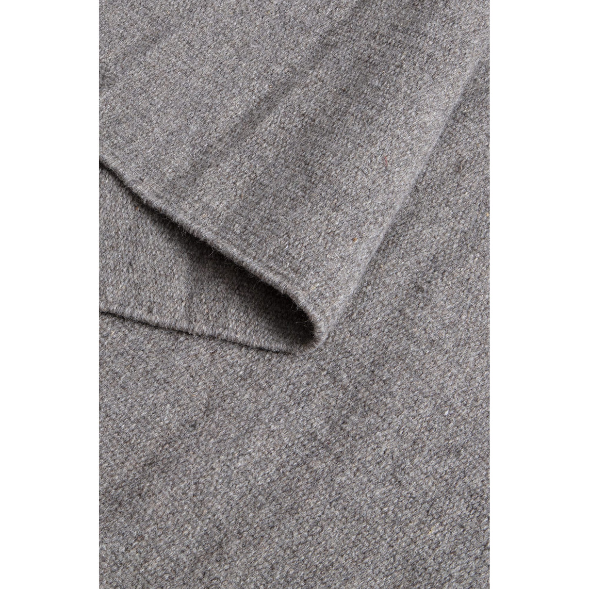 Louise Ullmatta Grå