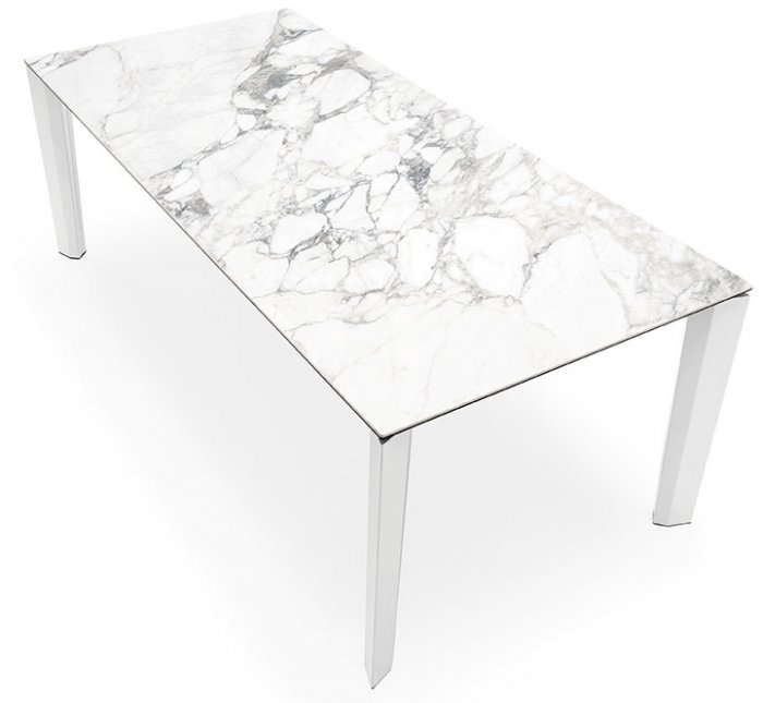 Delta Matbord Marmor 220 cm
