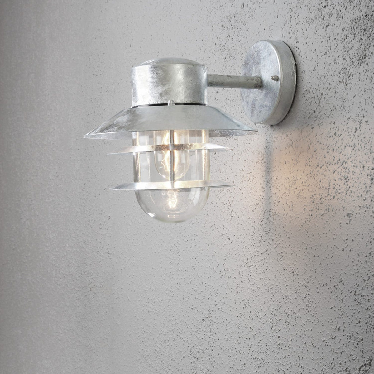 Modena E27 24 cm Vägglampa Ute Galvaniserad, Ned