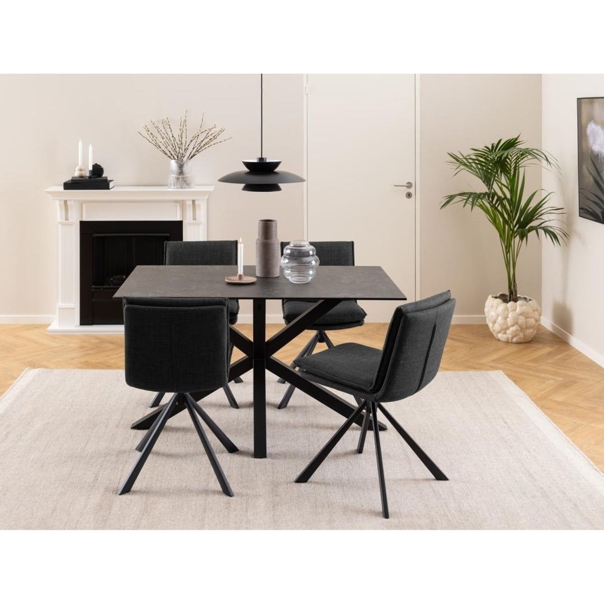 Cranston Matstol Basel tyg Mörkgrå