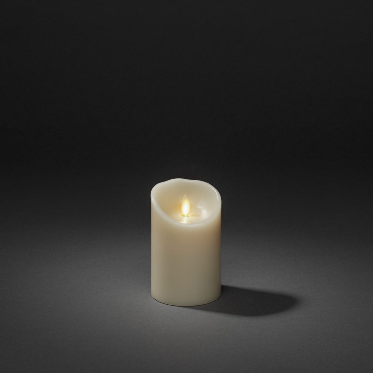 Vaxljus gräddvitt, varmvit LED timer 5h 2xC Dekorationsljus El 7,6x11,4 cm