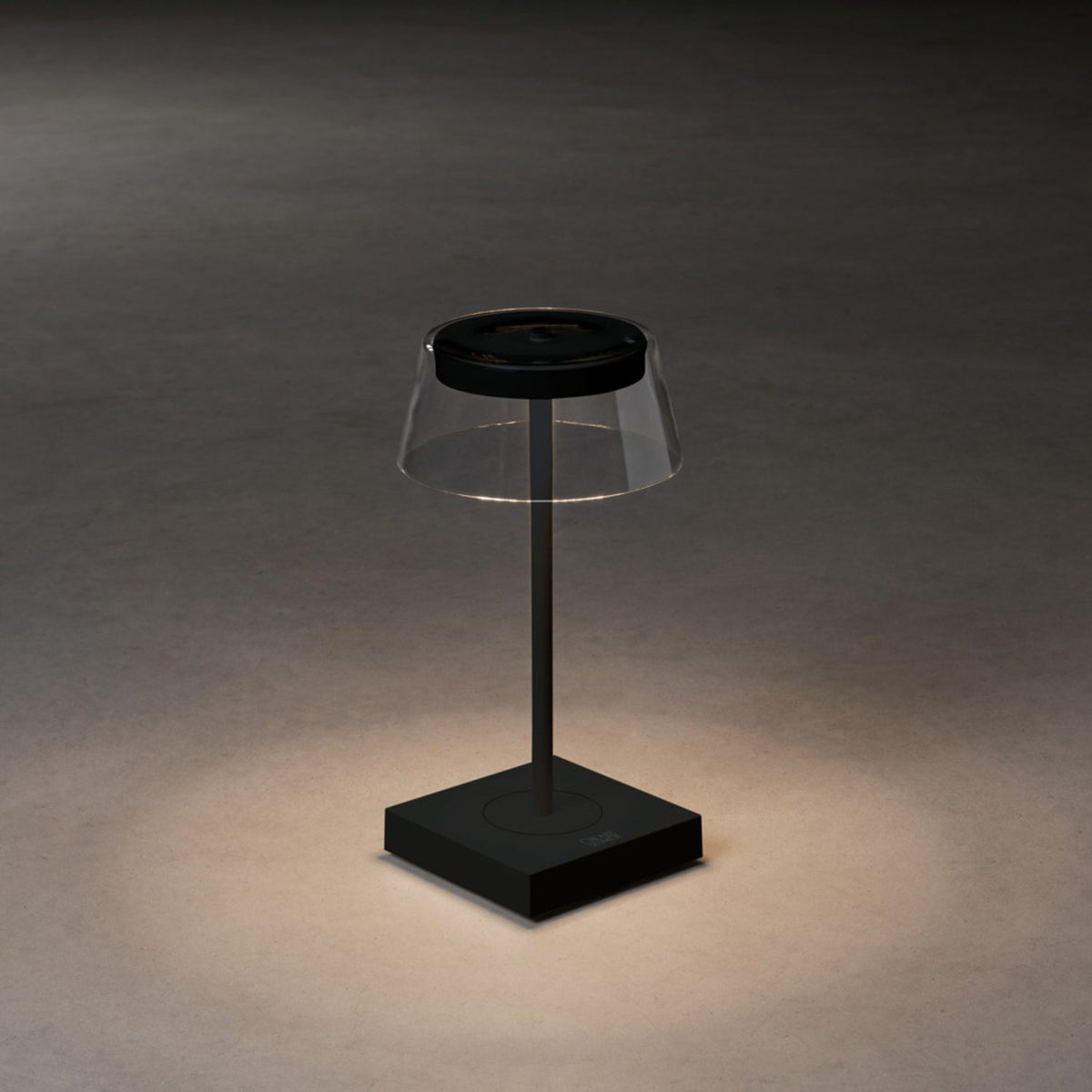 Scilla USB Dimbar Bordslampa Ute Svart