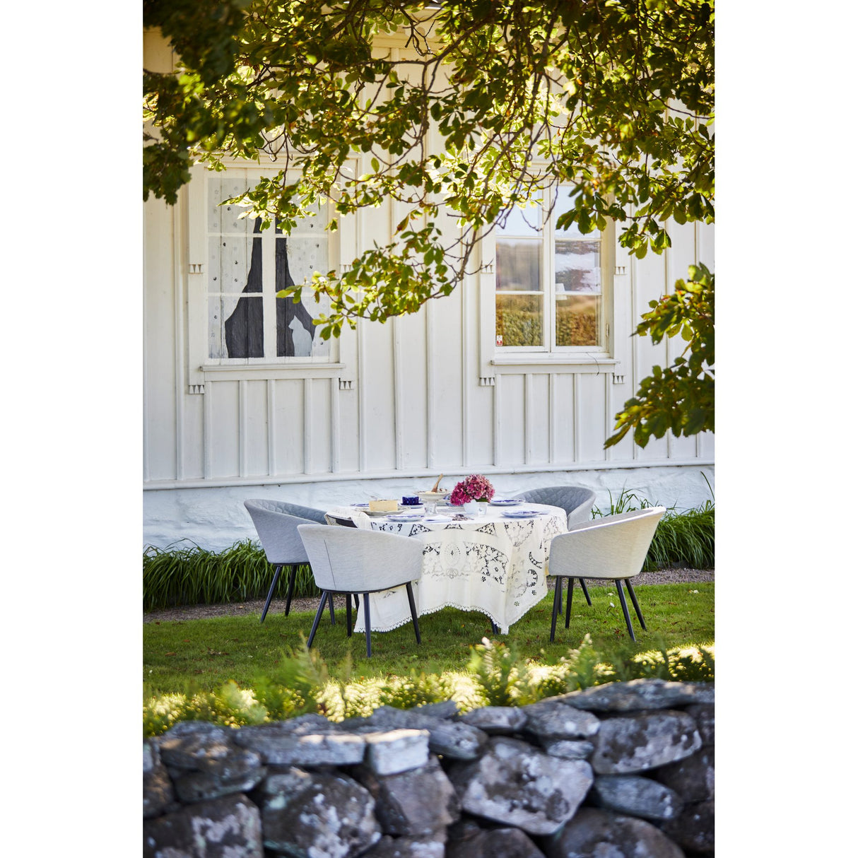 Oxhult Utebord Ø145 cm Svart