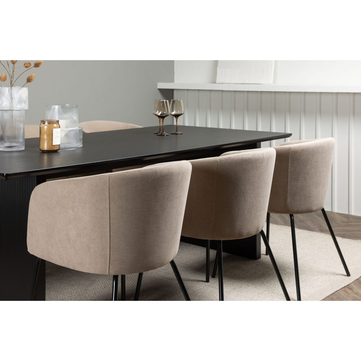 Vail, Berit Rektangulär matgrupp Beige, Svart, Svart, 200 x 100