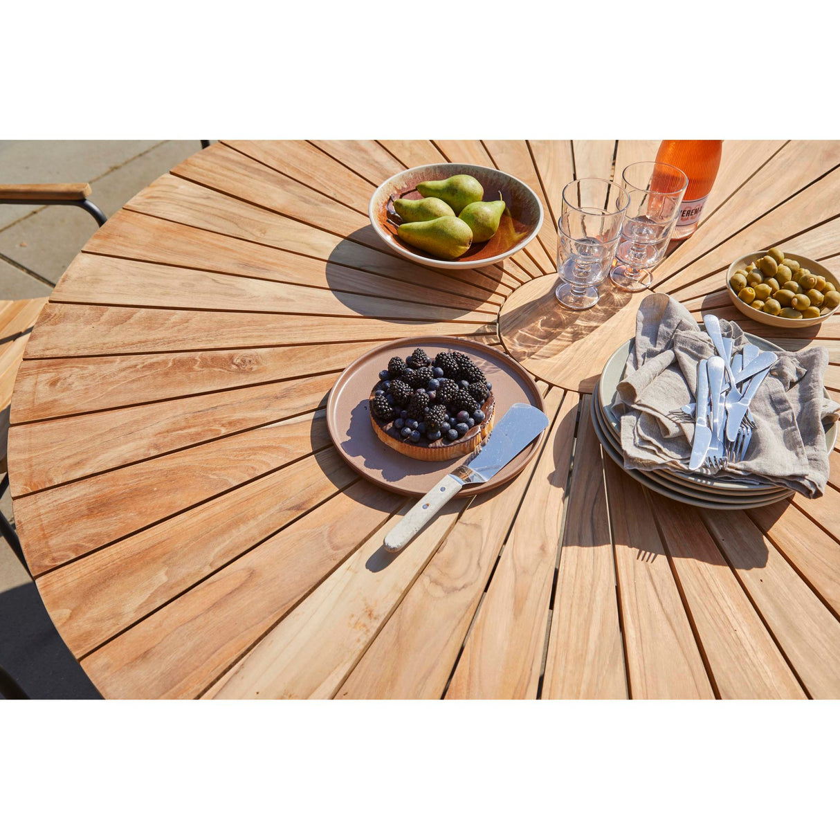 Ellen Trädgårdsmöbelset i Teak och Aluminium 150 cm + 6 stolar, Antracit